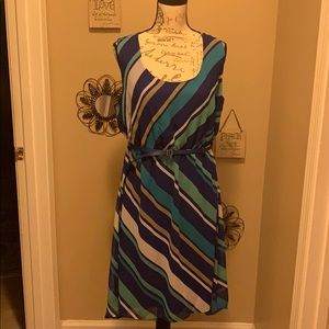 High-low sleeveless dress